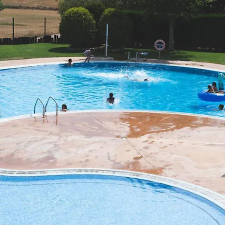 La Noguera Camping Campsite 2*